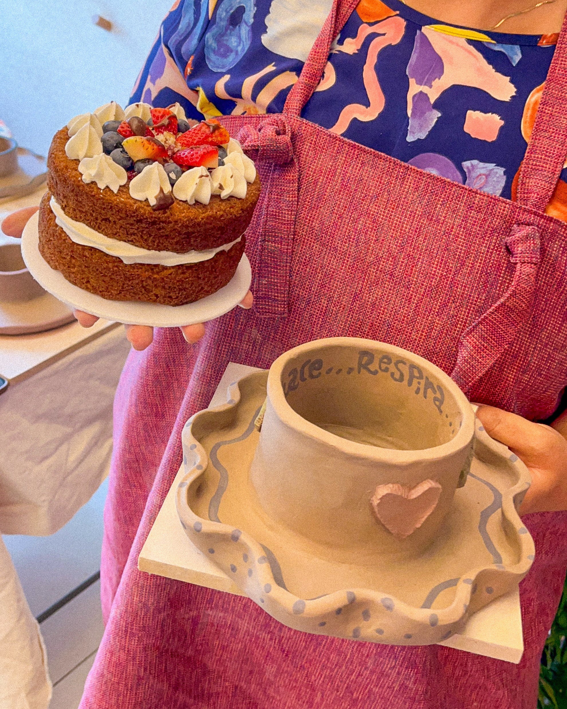 Cerámica y Pasteles en Estuario Repostería | 15 noviembre 2025